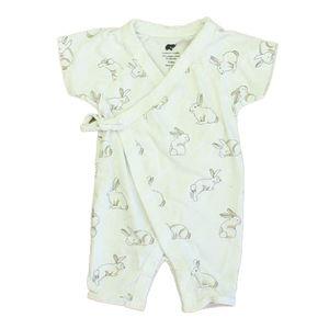 Monica + Andy Boys Ivory Bunny Romper size: 3-6 Months
